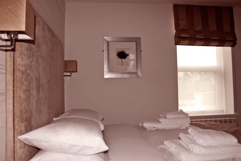Mccafferty'S Guesthouse Ilford Hotel 3*